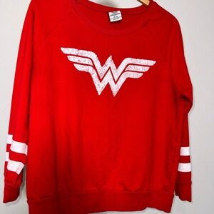 DC Comics Wonder Woman Red Graphic Sweatshirt Juniors 2XL Raglan Sleeve Pullover